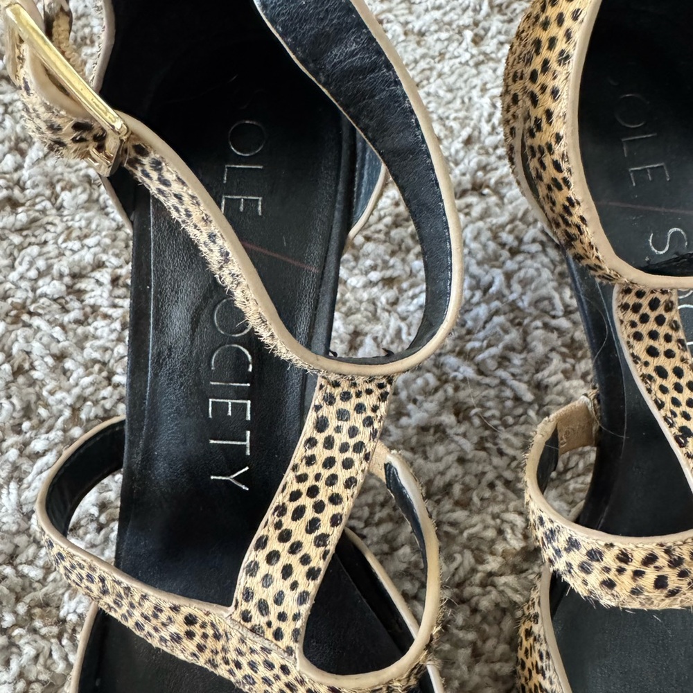 Sole Society Tan and Black Heels with Straps - Picture 3 of 8